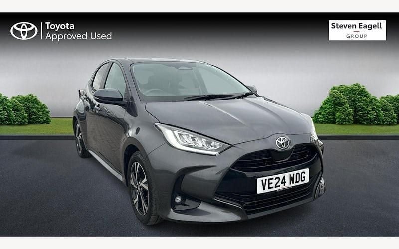Used Toyota Yaris Hybrid Design 116 HP (85 kW) 2026 Hatchback