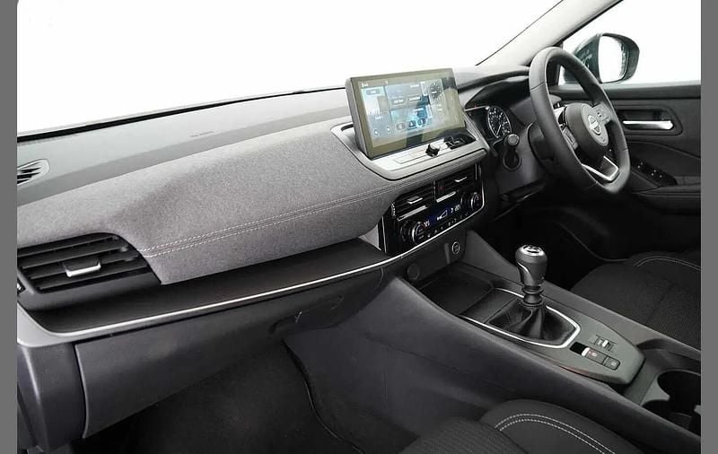 Used Nissan Qashqai Acenta Premium 138 HP (101 kW) 2026 Grey SUV