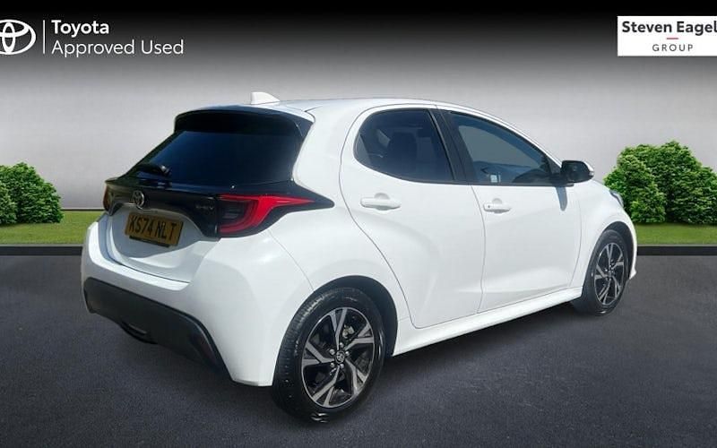 Used Toyota Yaris Hybrid Design 116 HP (85 kW) 2025 Hatchback