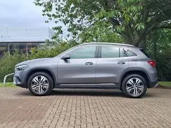 Used Mercedes GLA200 Executive 163 HP (119 kW) 2024 Grey SUV