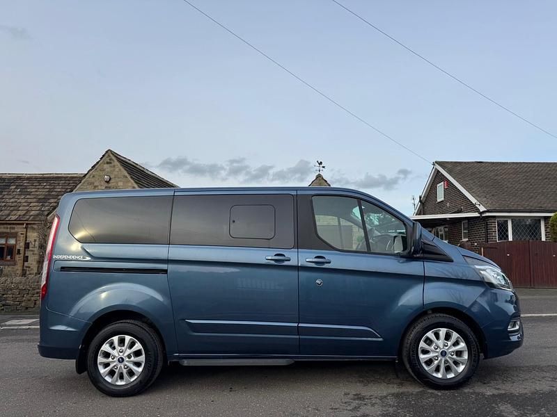 Used Ford Tourneo Titanium 2019 Blue MPV