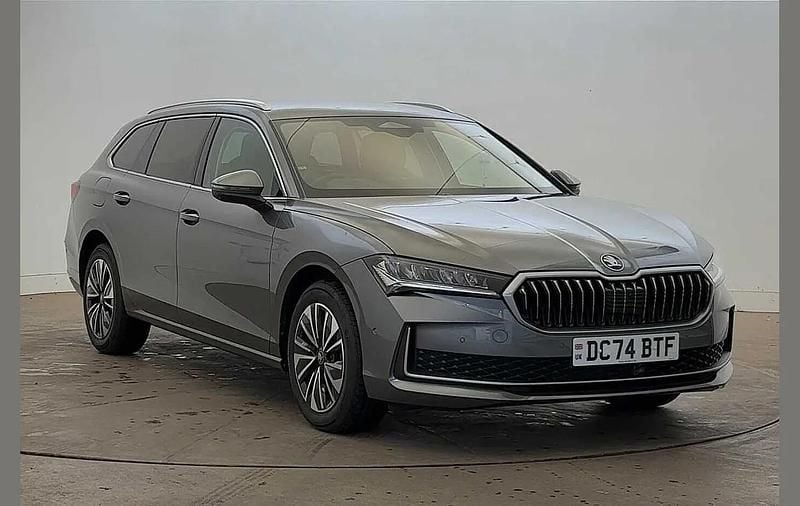 Graphite grey metallic Used 2025 Skoda Superb SE Technology Estate | £26,994 (A bit pricey) - Image 1/4