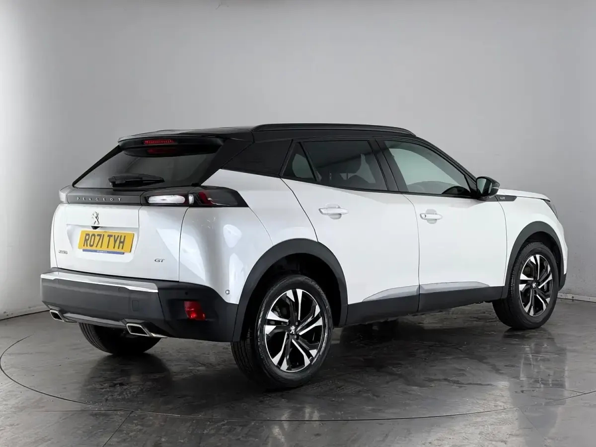 Second-hand Peugeot 2008 GT 2021 Alb SUV