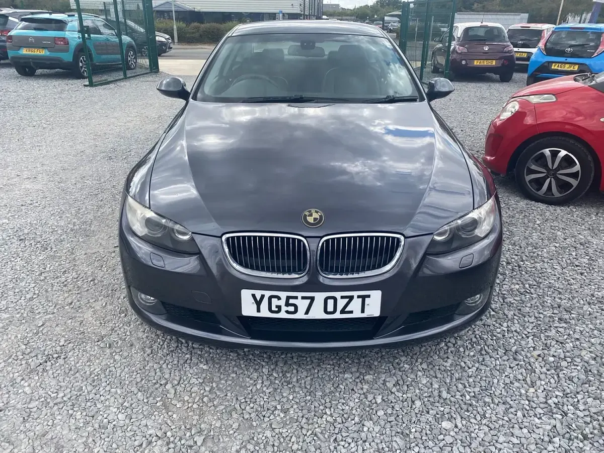 Used BMW 325 2007 Grey Coupe