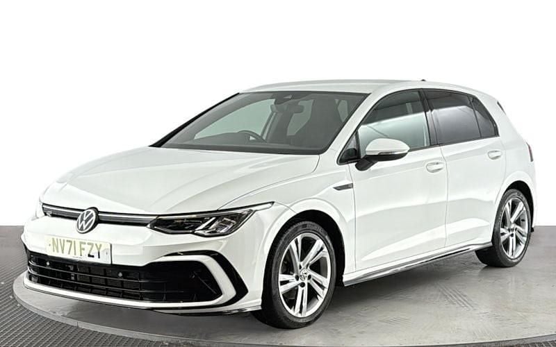 Second-hand VW Golf VIII R-line 150 CP (110 kW) 2024 Hatchback