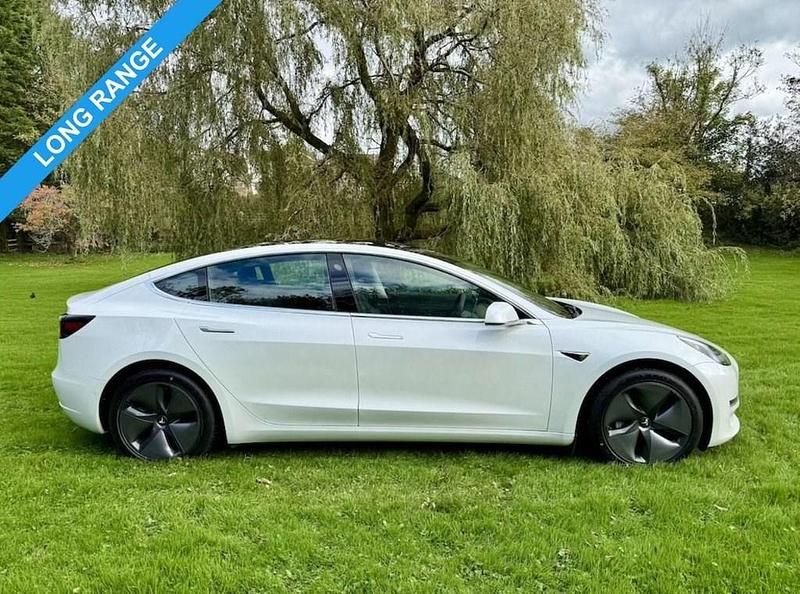 White Used 2020 Tesla Model 3 Long Range AWD Sedan | £16,495 (Good price) - Image 1/4