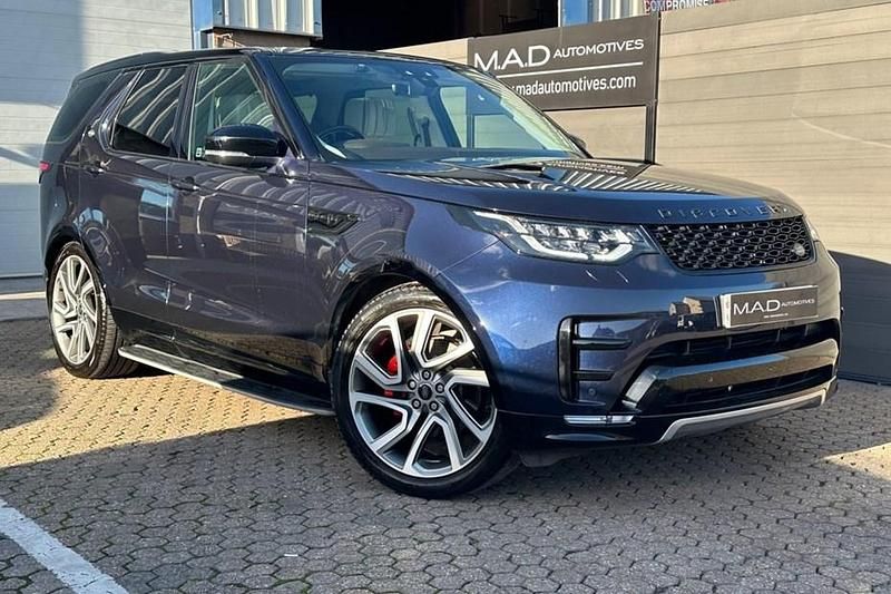 Blue Used 2017 Land Rover Discovery 5 HSE Luxury SUV | £22,995 (Expensive) - Image 1/1