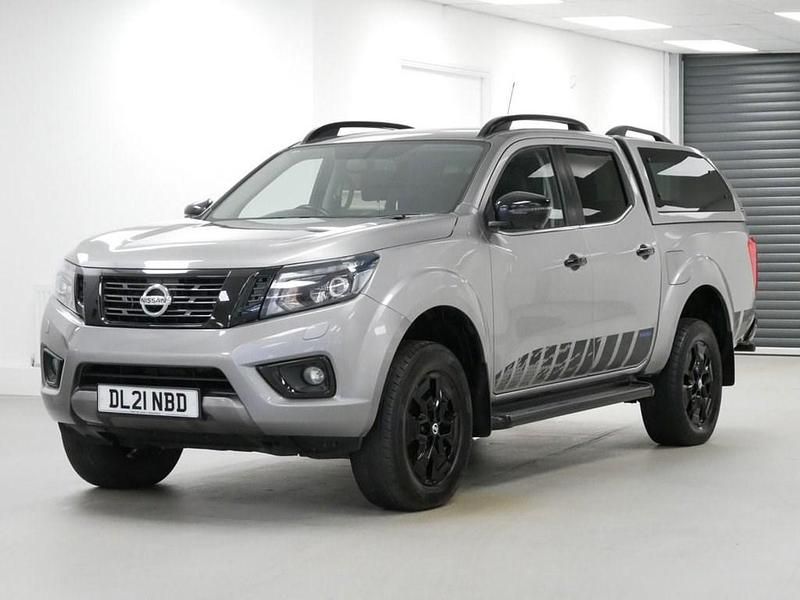 Used Nissan Navara N-Guard 190 HP (139 kW) 2021 Grey Pickup