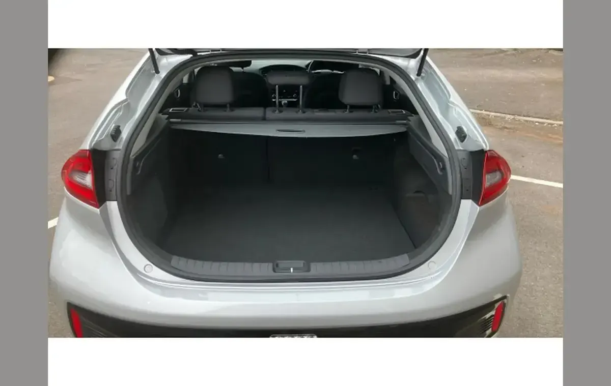 Used Hyundai Ioniq Premium 141 HP (103 kW) 2019 Silver Hatchback