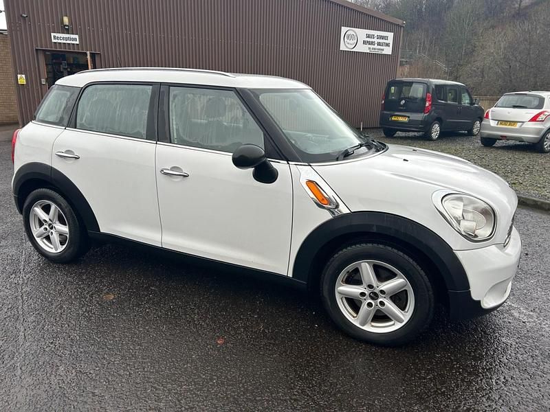 Used Mini One D 90 HP (66 kW) 2012 White Hatchback