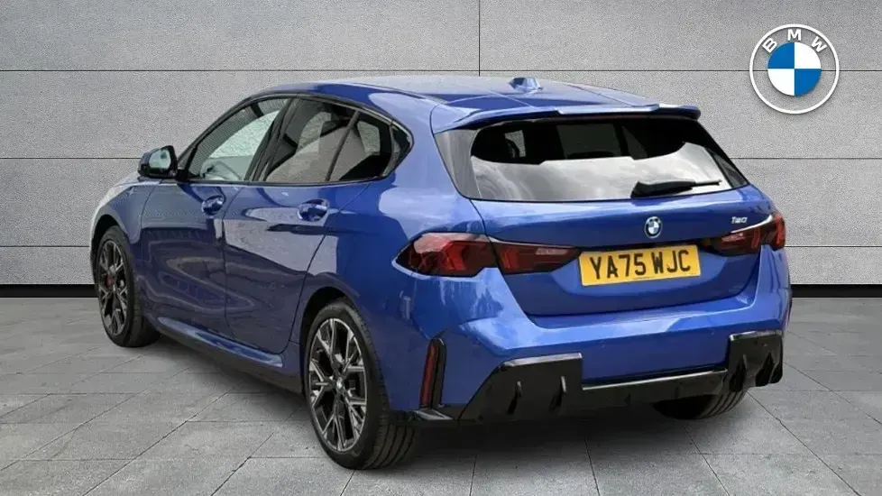 Used BMW 120 M Sport 170 HP (125 kW) 2026 Blue Hatchback