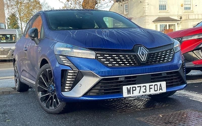 Used Renault Clio V Esprit Alpine 143 HP (105 kW) 2025 Hatchback