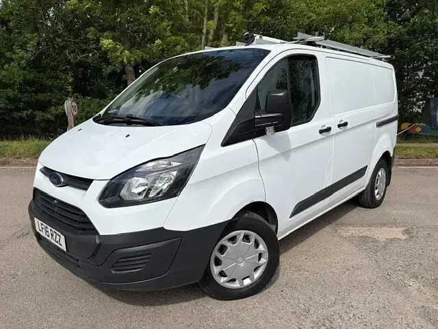 Used Ford Transit Custom 100 HP (73 kW) 2016 White Van