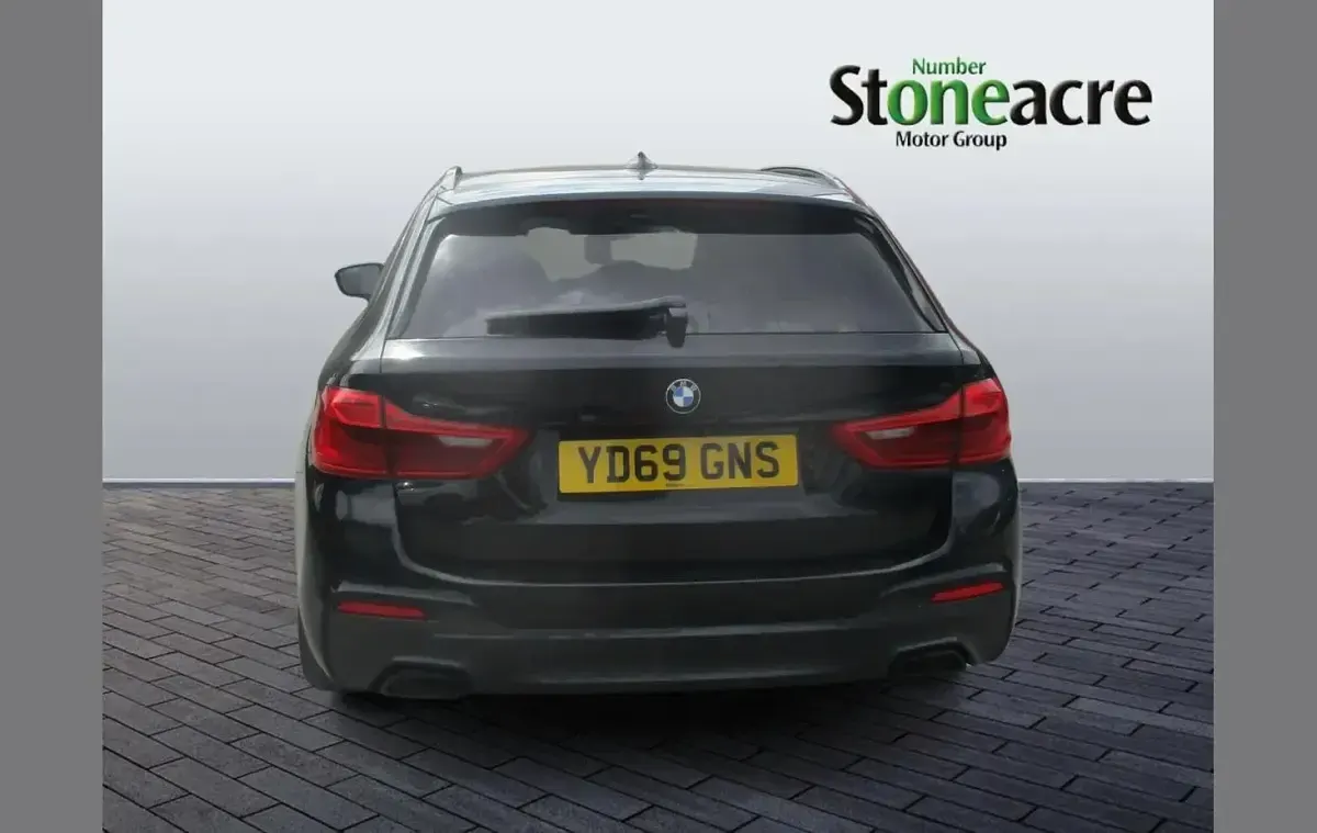 Used BMW 520 M Sport 187 HP (137 kW) 2020 Black Estate