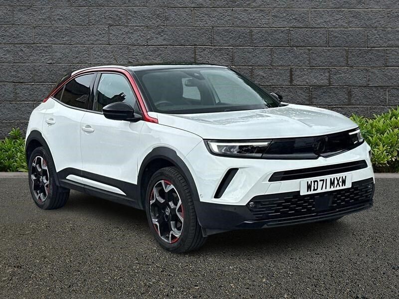 White Used 2022 Vauxhall Mokka SRi SUV | £14,495 (Fair price) - Image 1/4
