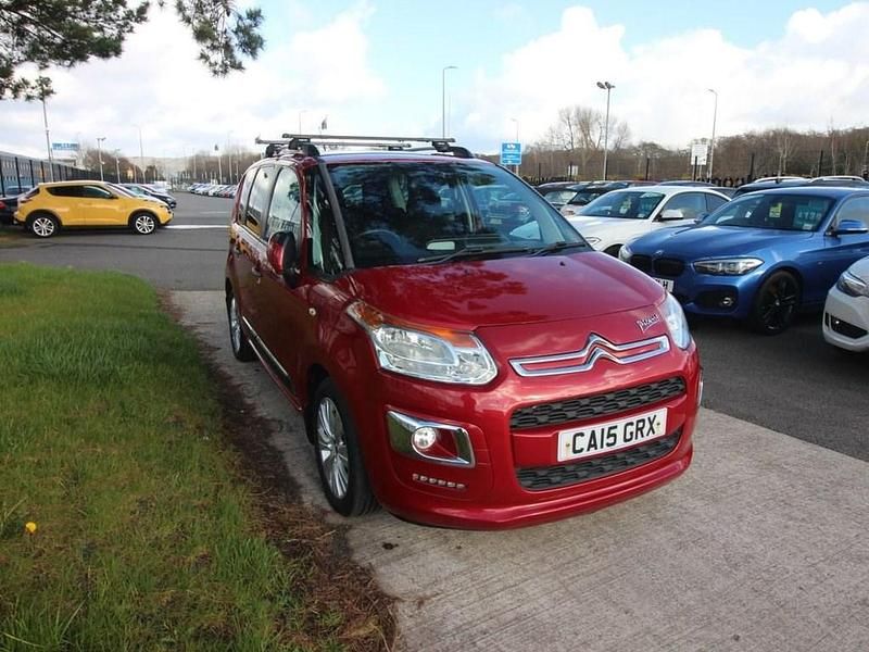 Used Citroën C3 Picasso Exclusive 100 HP (73 kW) 2015 Red MPV