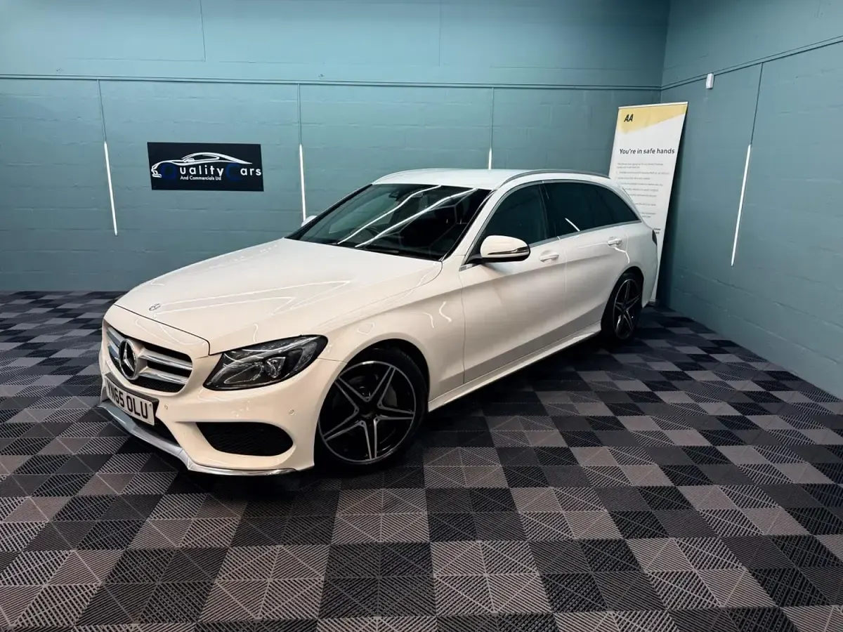Used Mercedes C220 AMG line 170 HP (125 kW) 2015 White Estate