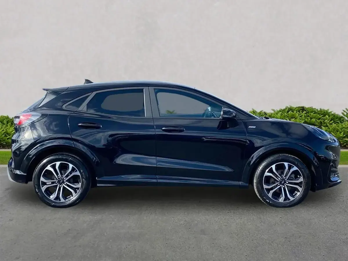 Używany Ford Puma ST-Line 2023 Czarny SUV