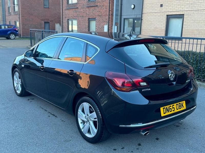 Used Vauxhall Astra SRi 2015 Black Hatchback