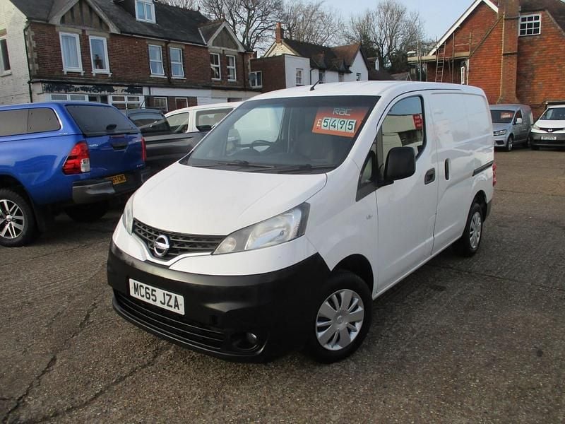 Used Nissan NV200 Acenta 2016 White MPV