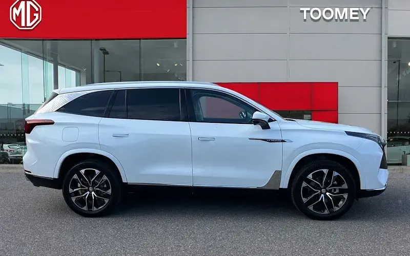 New MG MGS9 299 HP (219 kW) 2026 SUV