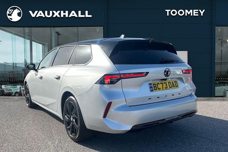 Used Vauxhall Astra S 128 HP (94 kW) 2024 Green Estate