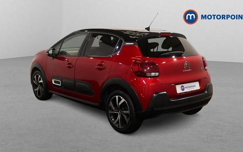 Used Citroën C3 PureTech 83 HP (61 kW) 2024 Red Hatchback