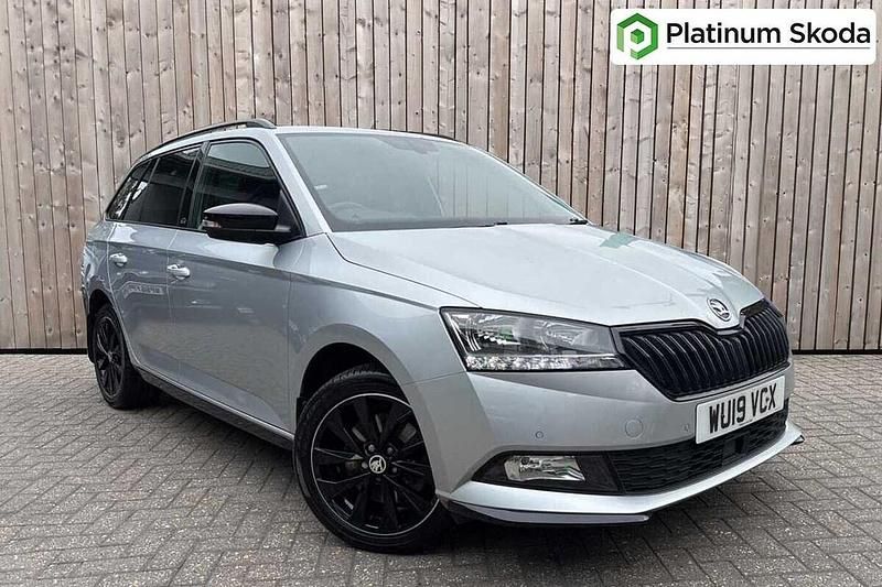Brilliant silver metallic Used 2019 Skoda Fabia Estate | £10,650 (Fair price) - Image 1/4