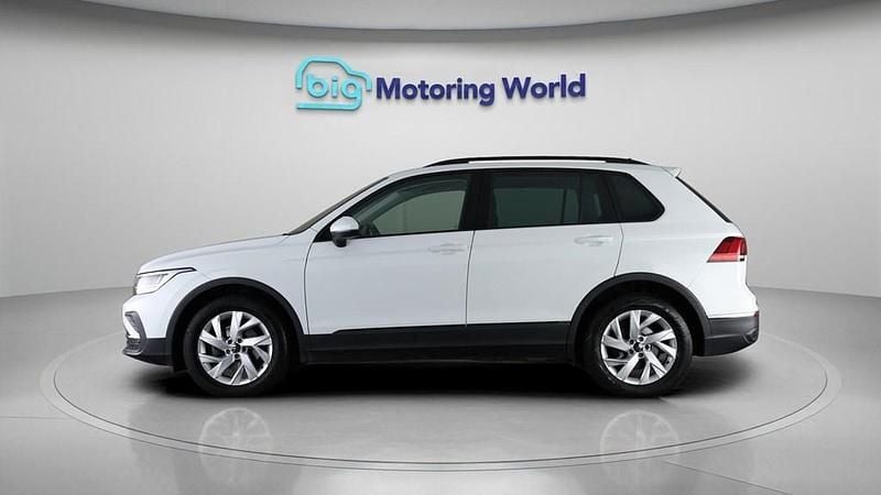 Used VW Tiguan S 150 HP (110 kW) 2022 White SUV