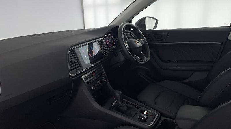 Image 2/4