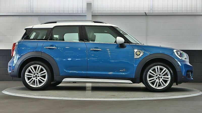 Used Mini Cooper S Countryman Exclusive 221 HP (162 kW) 2019 Blue SUV