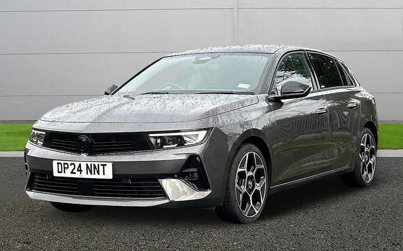 Used Vauxhall Astra Ultimate 131 HP (96 kW) 2024 Grey Hatchback