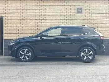 Used Nissan Qashqai N-Connecta 158 HP (116 kW) 2024 Black SUV