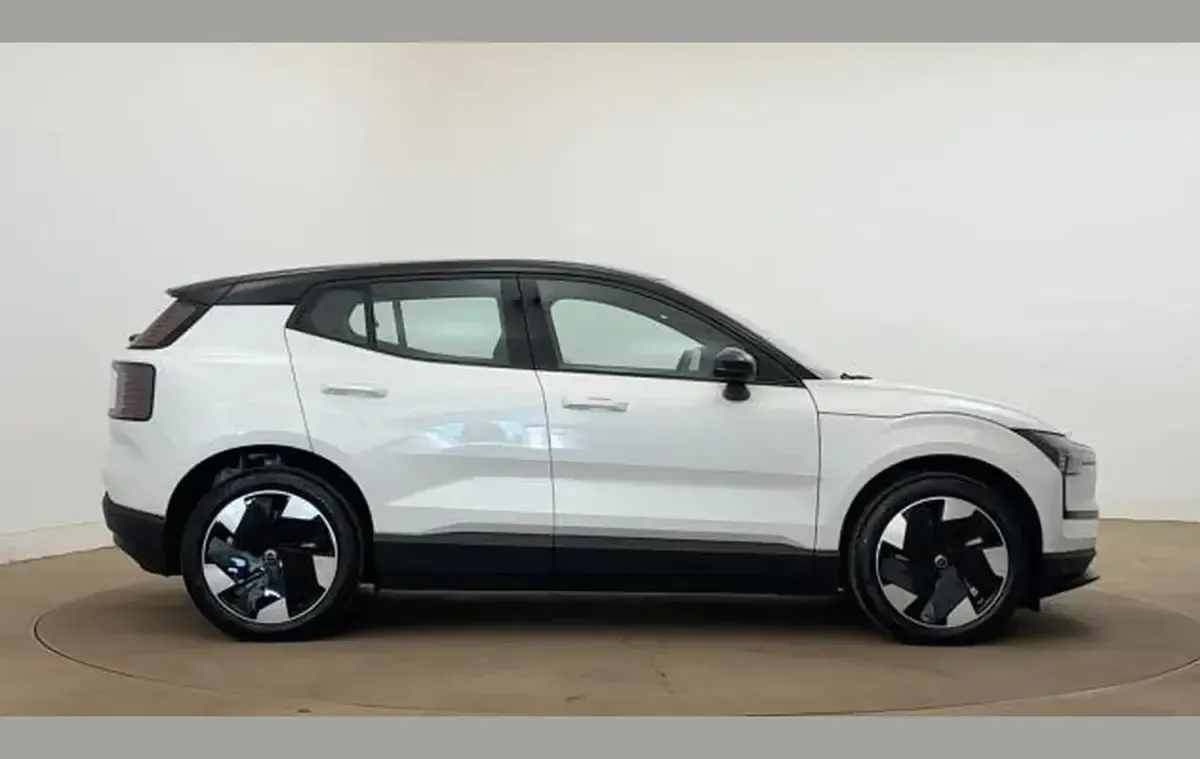 New Volvo EX30 Performance 314 kW (428 HP) 2025 White SUV