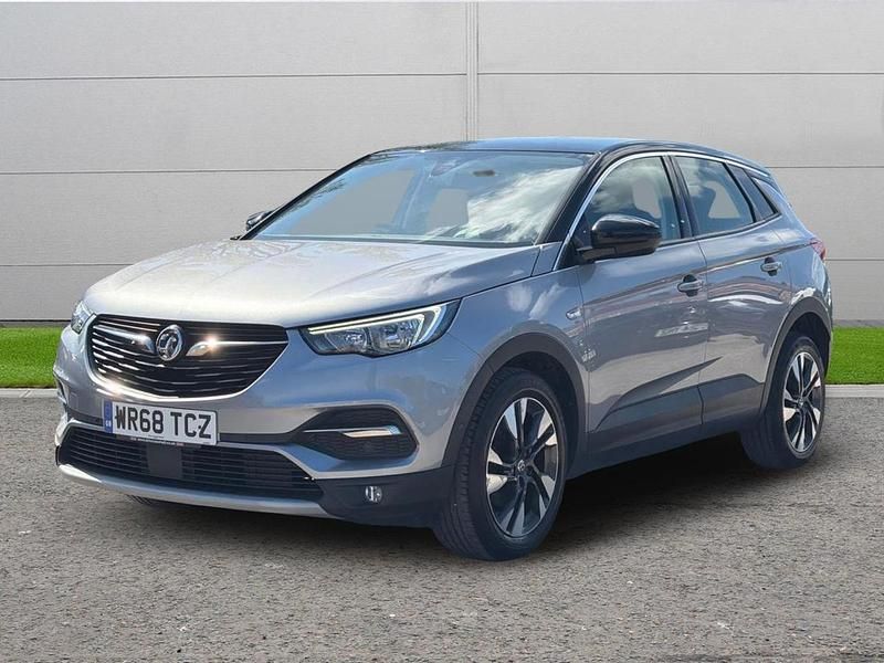 Second-hand Vauxhall Grandland X Sport 128 CP (94 kW) 2019 Gri SUV