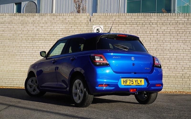 Used Suzuki Swift 82 HP (60 kW) 2025 Frontier blue Hatchback