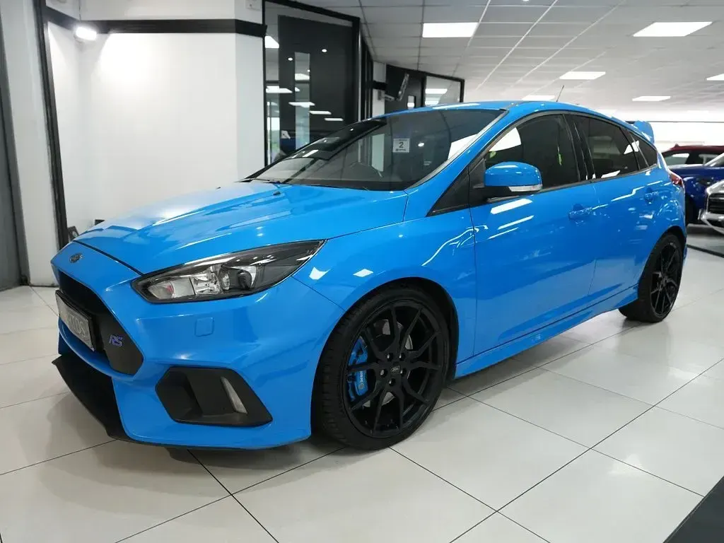 Used Ford Focus RS 350 HP (257 kW) 2016 Blue Hatchback