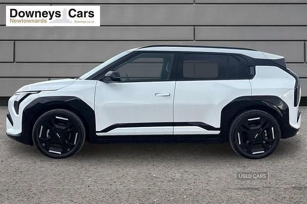 Used Kia EV3 GT-Line 147 kW (201 HP) 2025 White SUV