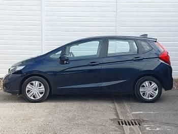 Used Honda Jazz S 102 HP (75 kW) 2019 Blue Hatchback