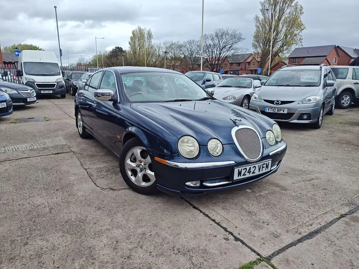 Used Jaguar S-Type SE 238 HP (175 kW) 2000 Blue Sedan