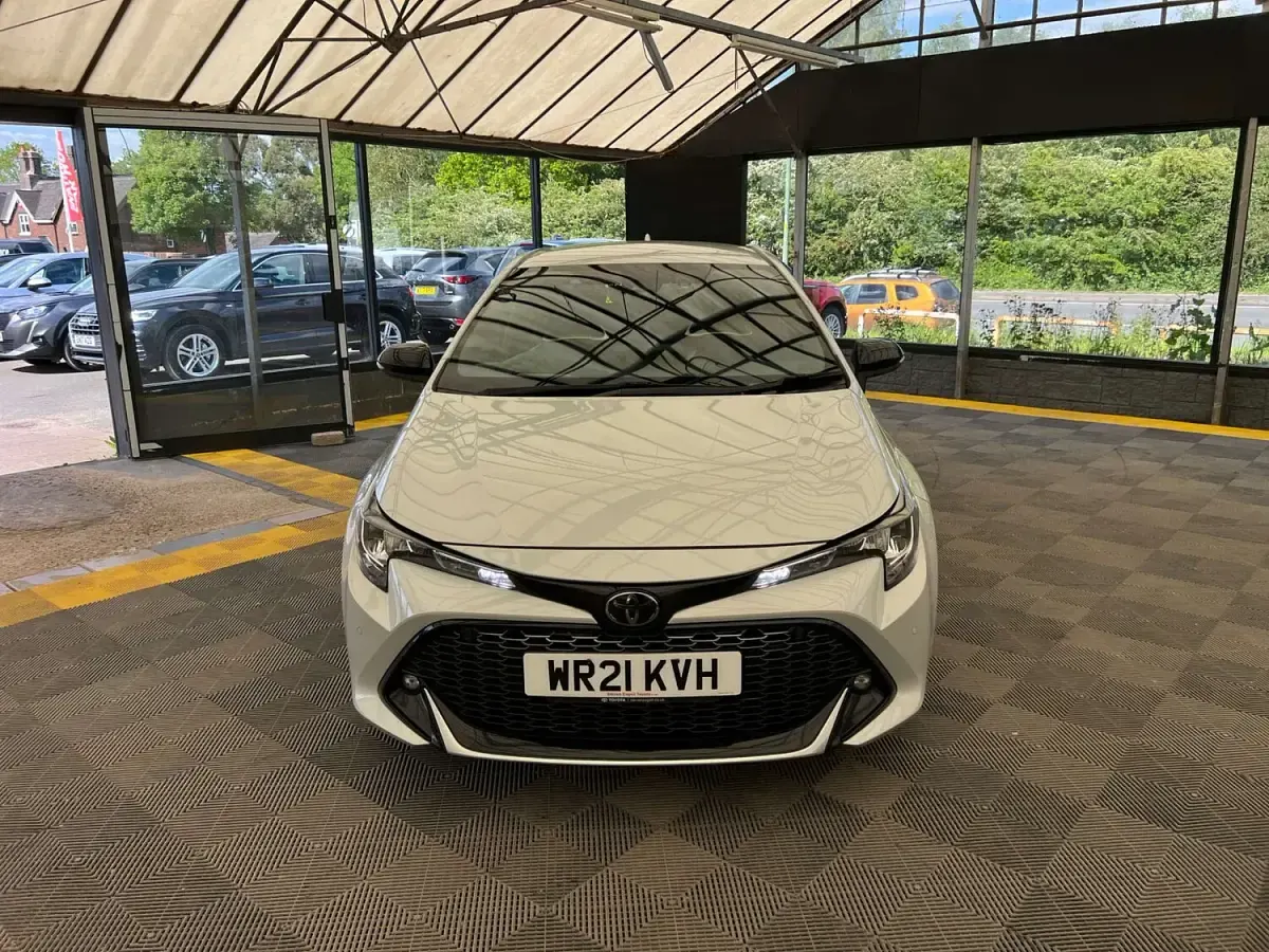 Used Toyota Corolla Sport 122 HP (89 kW) 2021 Grey Hatchback
