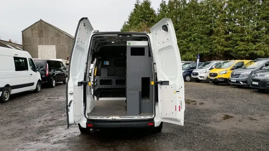 Używany Ford Transit Custom Trend 130 KM (95 kW) 2020 Biały