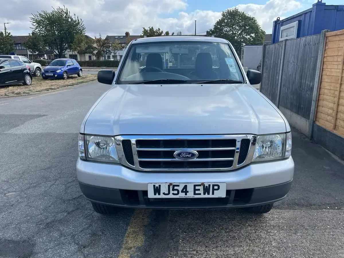 Used Ford Ranger 109 HP (80 kW) 2004 Silver Pickup
