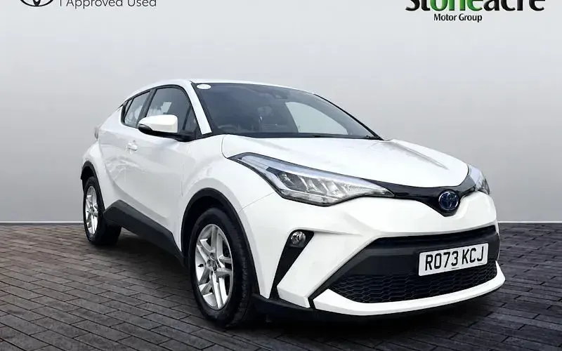 Used Toyota C-HR 140 HP (102 kW) 2026 SUV
