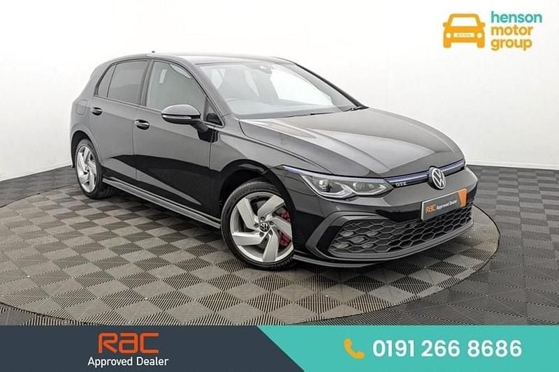 Used VW Golf VIII GTE 245 HP (180 kW) 2022