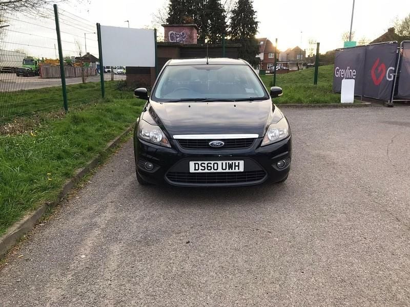 Used Ford Focus Zetec 2010 Black Estate