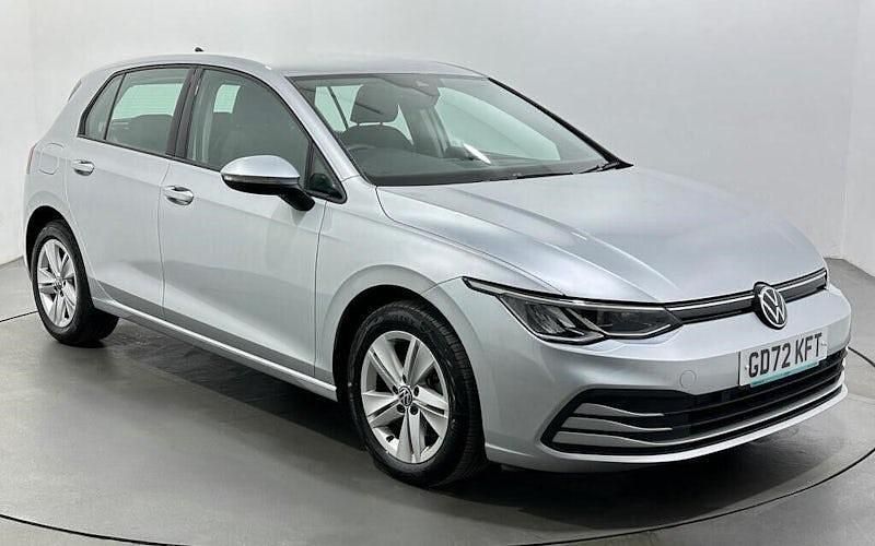 Second-hand VW Golf VIII Life 116 CP (85 kW) 2023 Hatchback