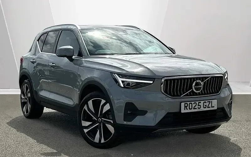 Usado Volvo XC40 Ultra 197 HP (144 kW) 2026 SUV