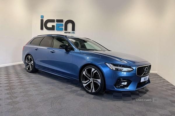 Used Volvo V90 R-Design 2020 Blue Estate