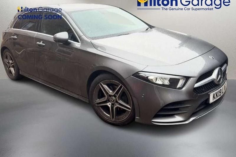 Used Mercedes A180 AMG Line Premium 116 HP (85 kW) 2019 Grey Hatchback